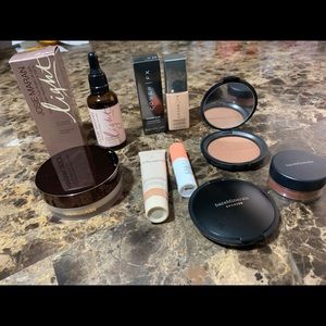 💋👄Prestige Makeup for Sale! 💋👄